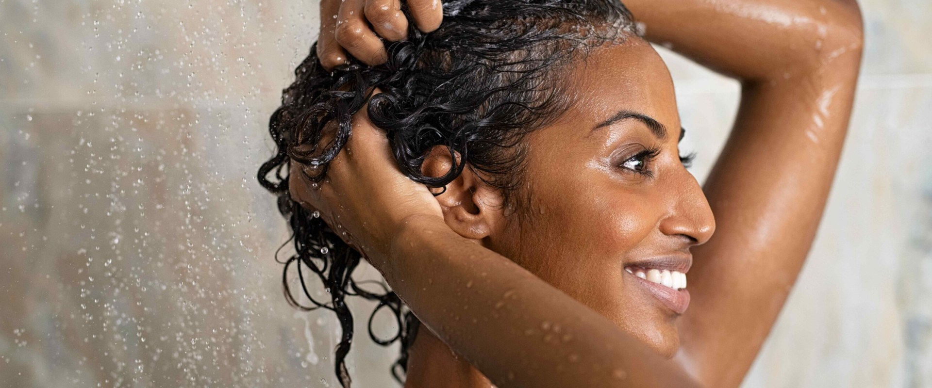 The Benefits of Washing Your Hair Before a Haircut